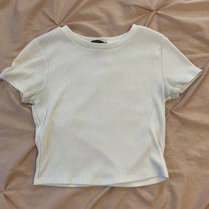 Forever 21 White Ribbed Crew Neck Tee Size Medium